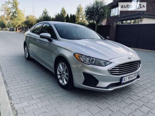 Ford Fusion 2019