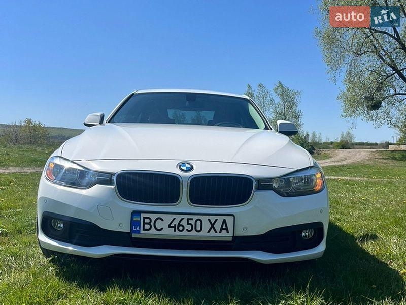 BMW 3 Series 2016