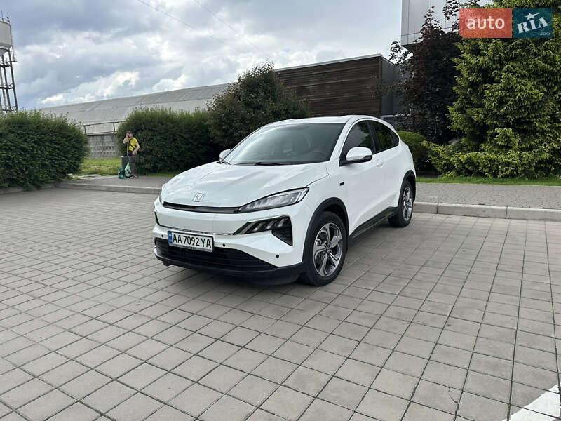 Honda M-NV 2022