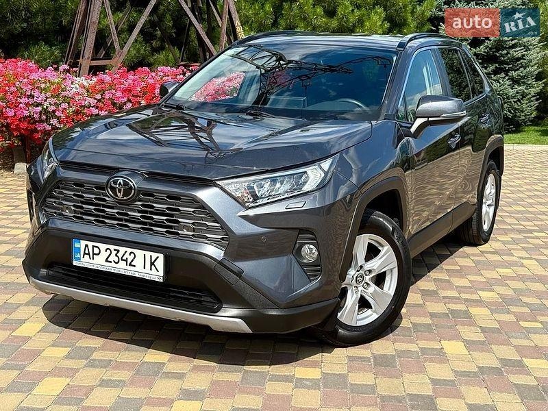 Toyota RAV4 2021