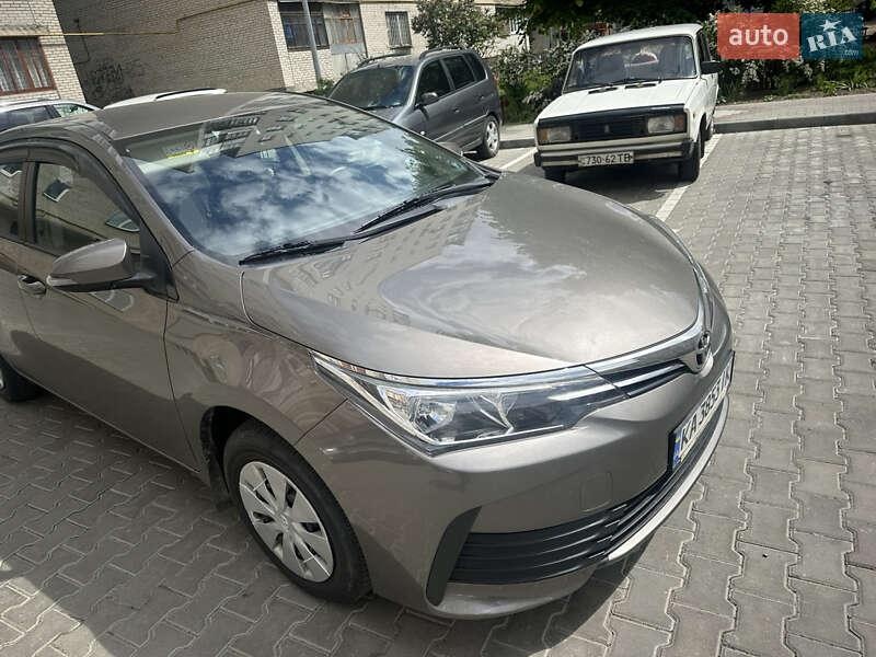 Toyota Corolla 2017