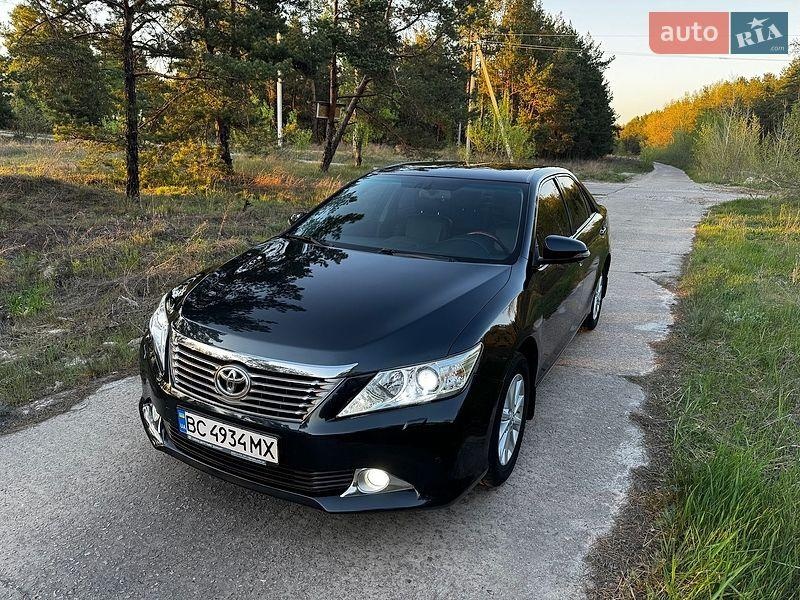 Toyota Camry 2013