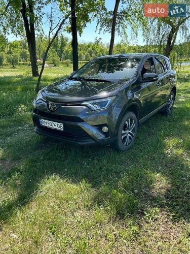 Toyota RAV4 2016