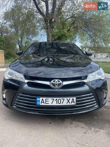 Toyota Camry 2016