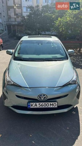 Toyota Prius 2017