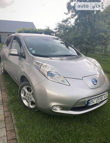 Nissan Leaf 2014