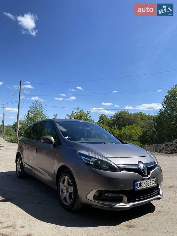 Renault Grand Scenic 2014