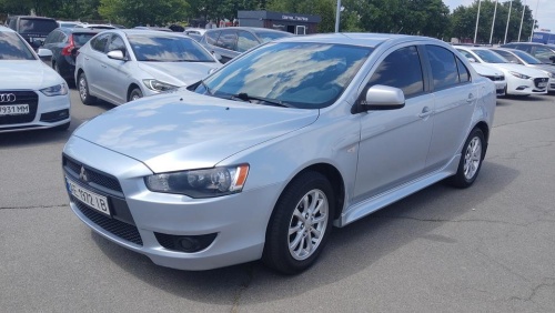 Mitsubishi Lancer 2011