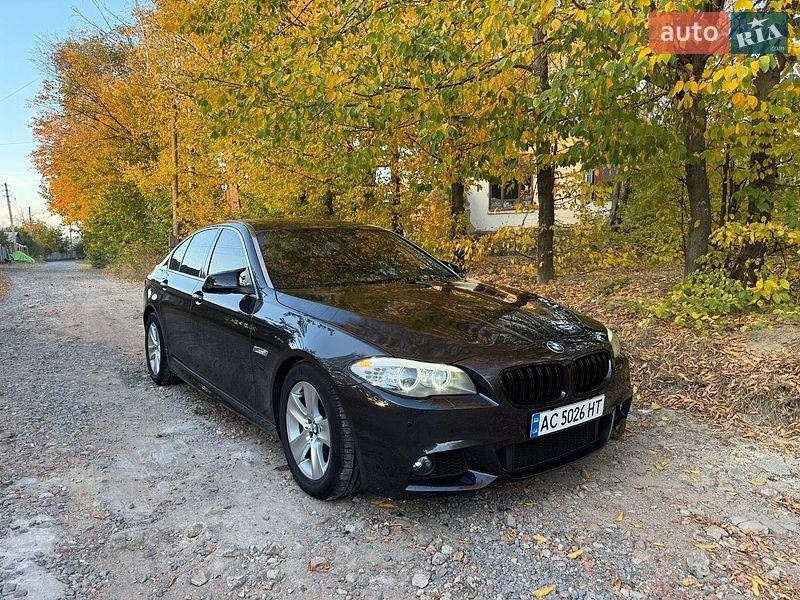 BMW 5 Series 2012