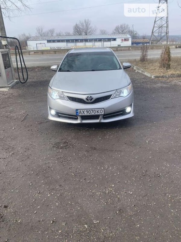 Toyota Camry 2014