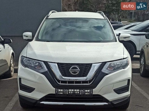 Nissan Rogue 2020