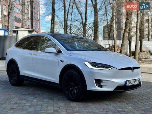 Tesla Model X 2016