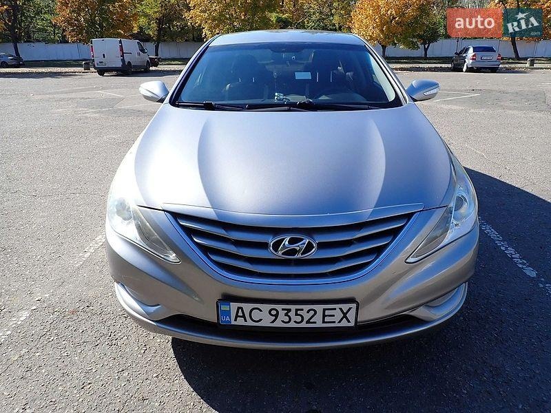 Hyundai Sonata 2010