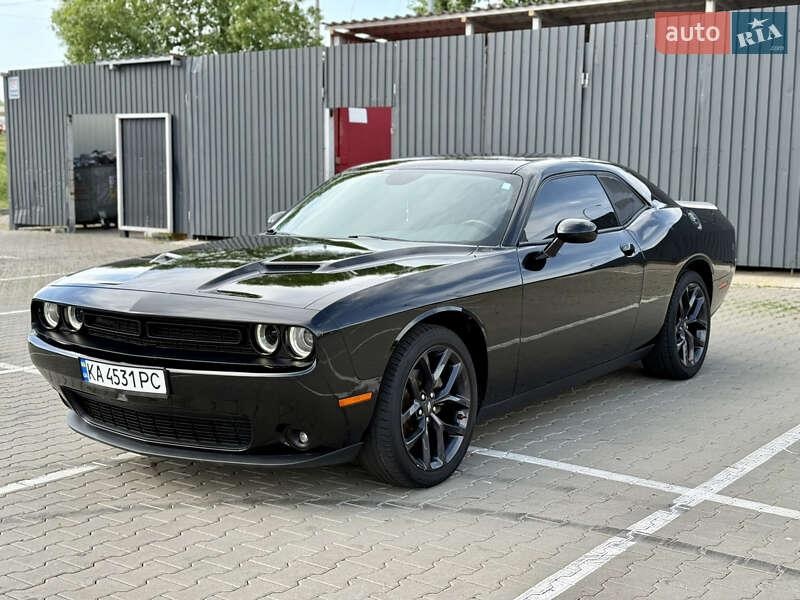 Dodge Challenger 2021