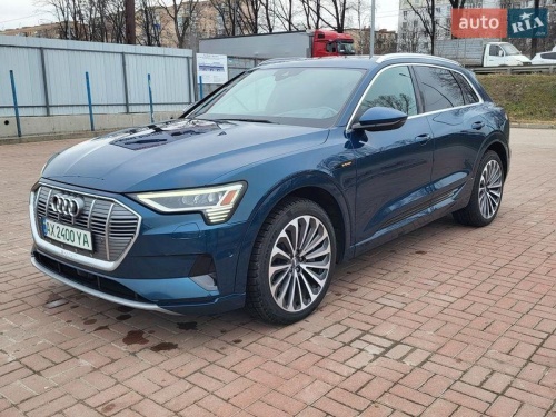 Audi e-tron 2019