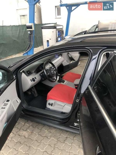 Volkswagen Passat 2010