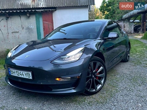 Tesla Model 3 2019