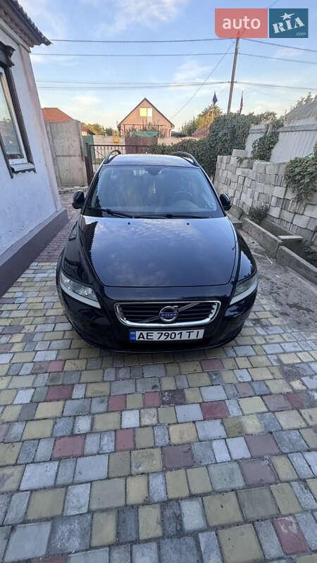 Volvo V50 2011