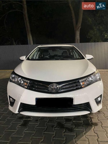 Toyota Corolla 2015