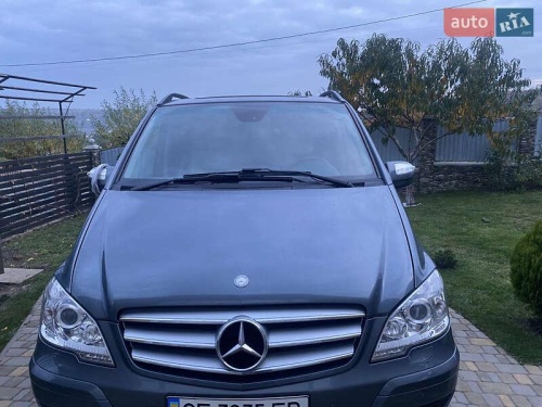 Mercedes-Benz VIANO 2013