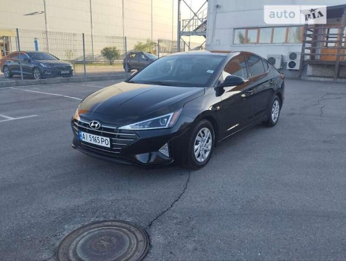 Hyundai Elantra 2019