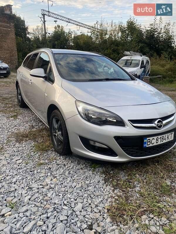 Opel Astra 2013