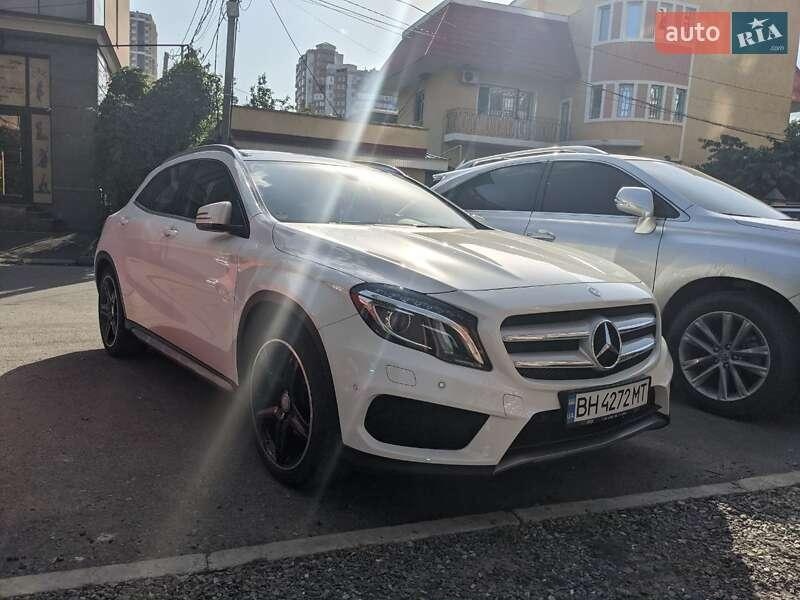 Mercedes-Benz GLA-Class 2016
