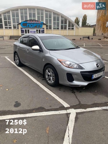 Mazda 3 2012