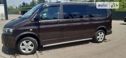 Volkswagen Caravelle 2011