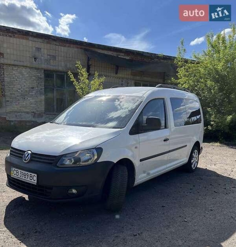 Volkswagen Caddy 2011
