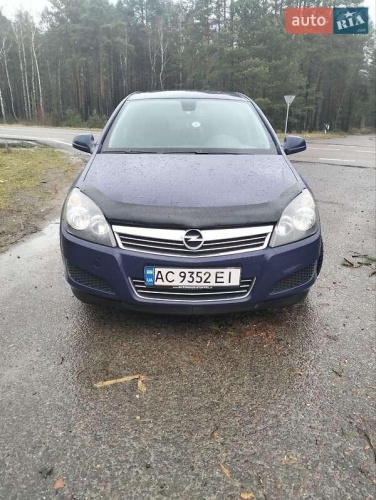 Opel Astra 2010