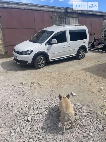 Volkswagen Caddy 2013