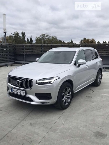 Volvo XC90 2019