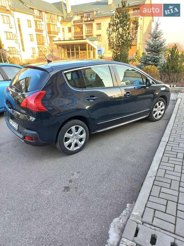 Peugeot 3008 2011