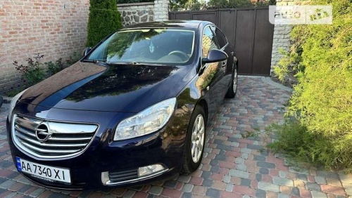 Opel Insignia 2011