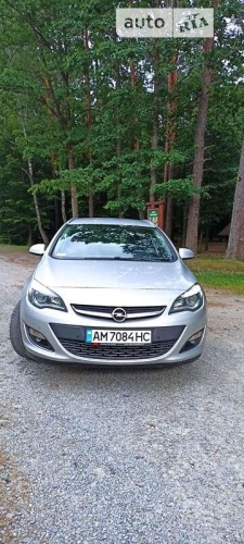 Opel Astra 2014