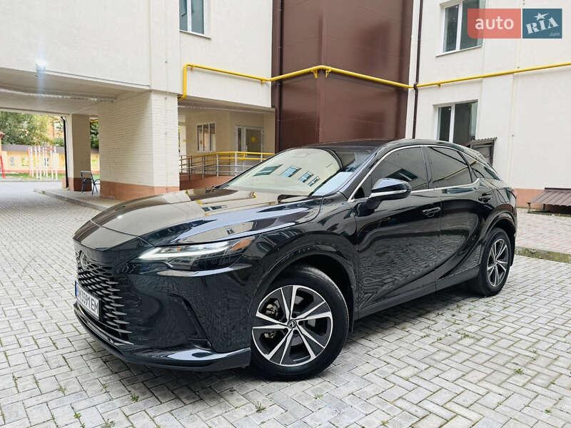 Lexus RX 2023