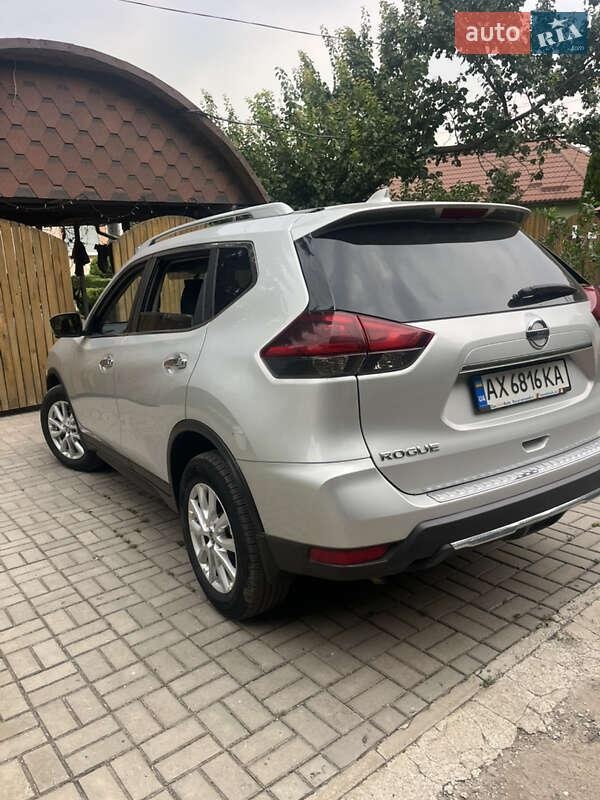 Nissan Rogue 2018