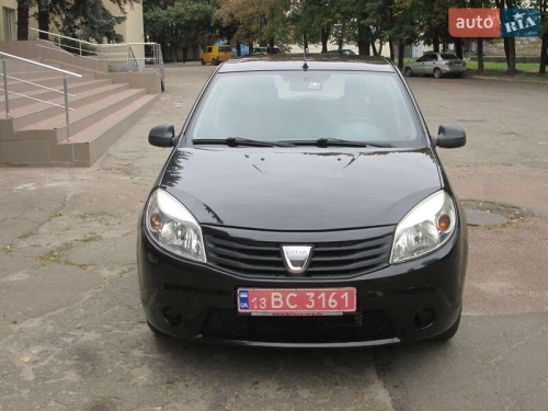Dacia Sandero 2011
