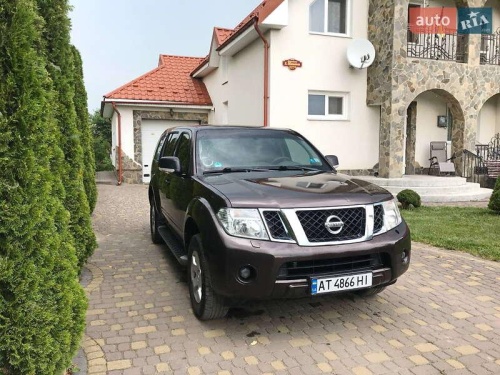 Nissan Pathfinder 2010