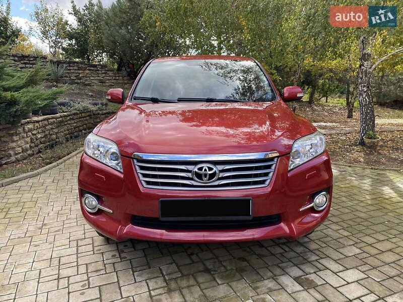 Toyota RAV4 2012