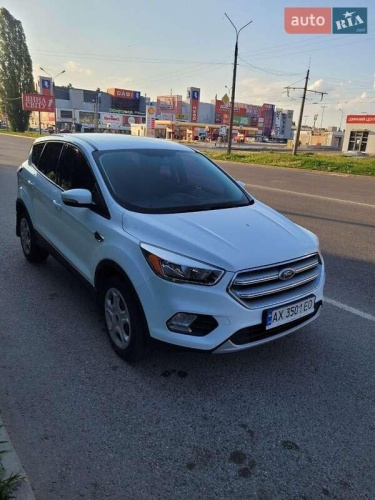 Ford Kuga 2016