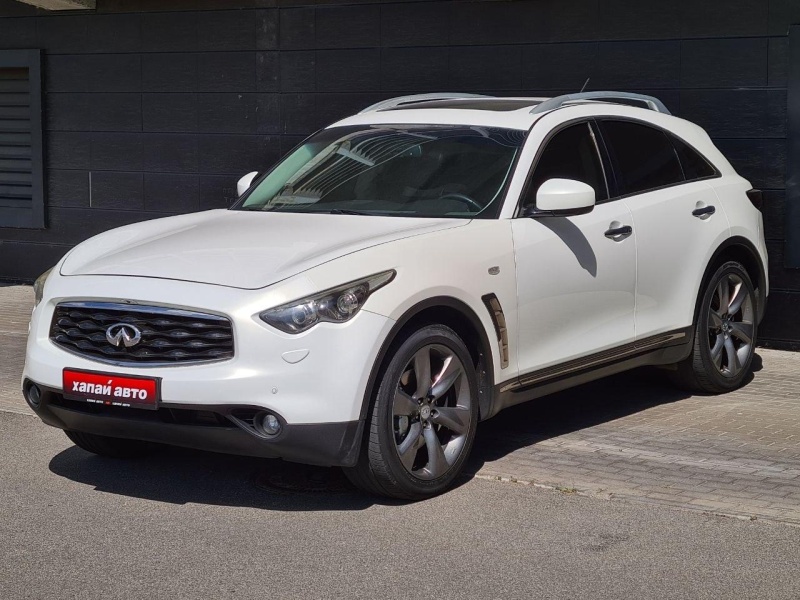 Infiniti FX37 2011
