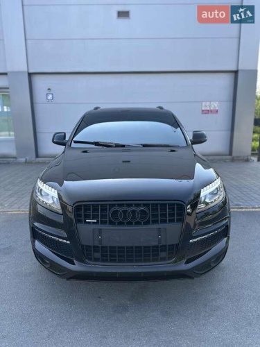 Audi Q7 2013