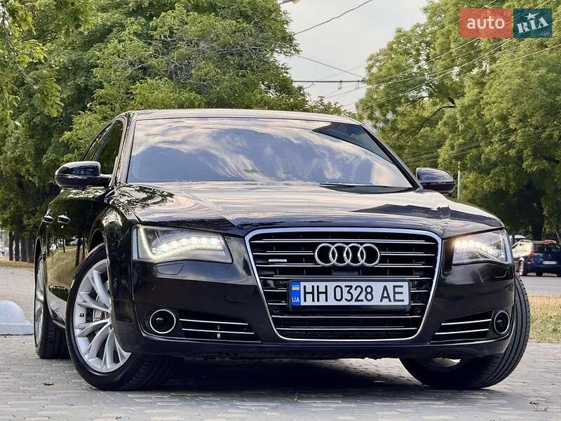 Audi A8 2011