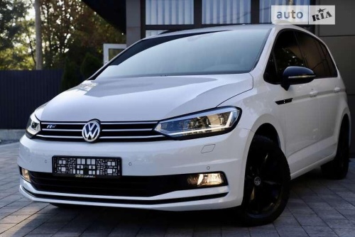 Volkswagen Touran 2019