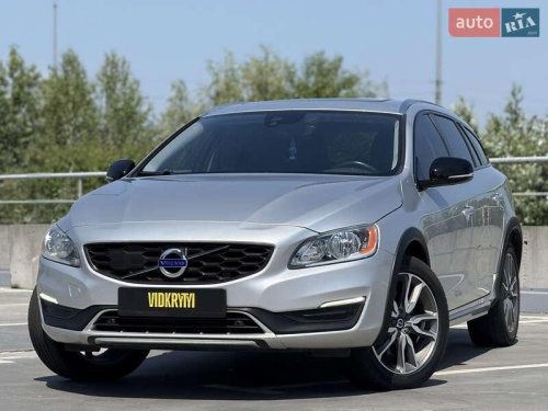 Volvo V60 2018