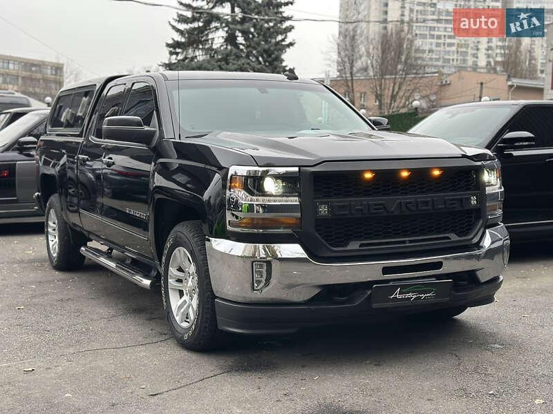 Chevrolet Silverado 2018