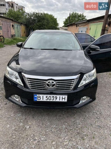 Toyota Camry 2012