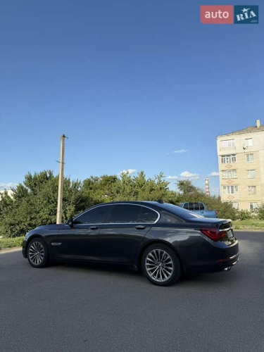 BMW 7 Series 2012